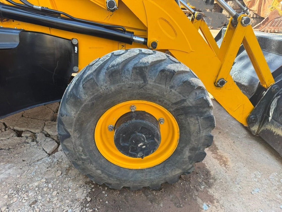 JCB 3CX - 18/18 6