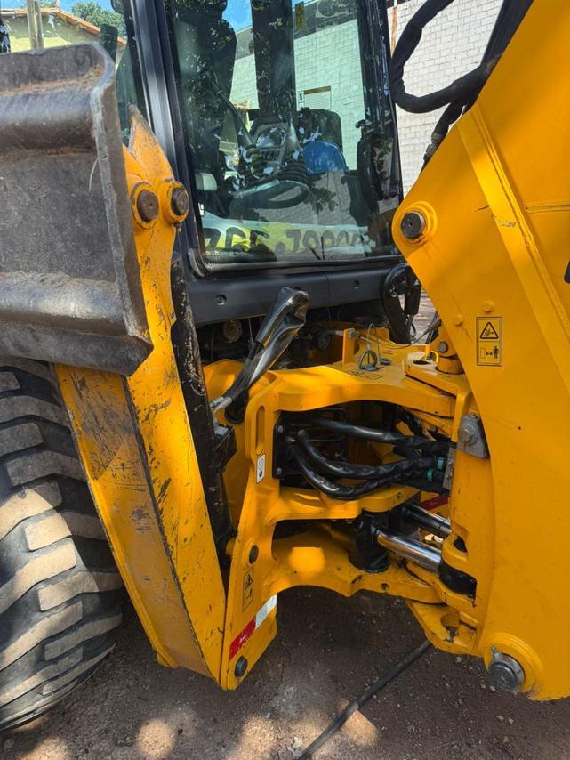 JCB 3CX - 18/18 10