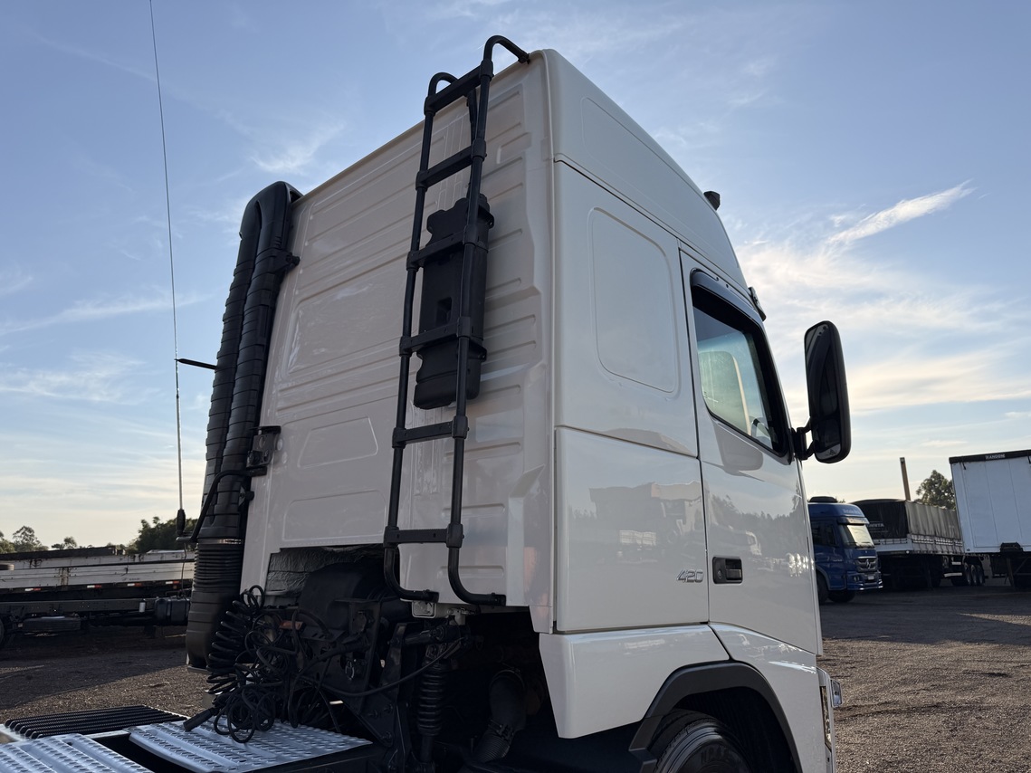 Volvo FH12 420 - 05/05 8