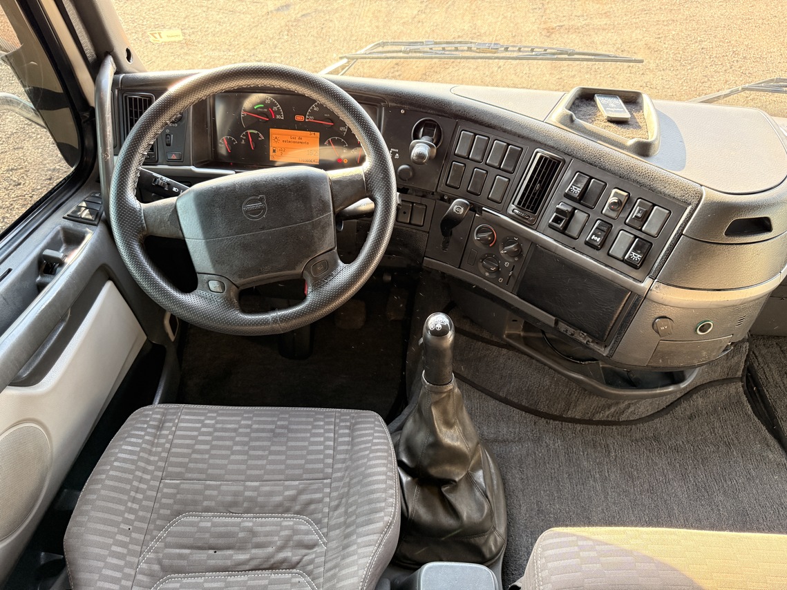 Volvo FH12 420 - 05/05 13