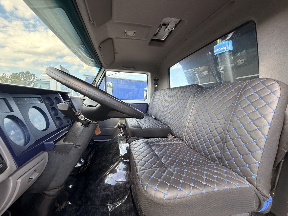 Volkswagen 23 210 - 02/02 16