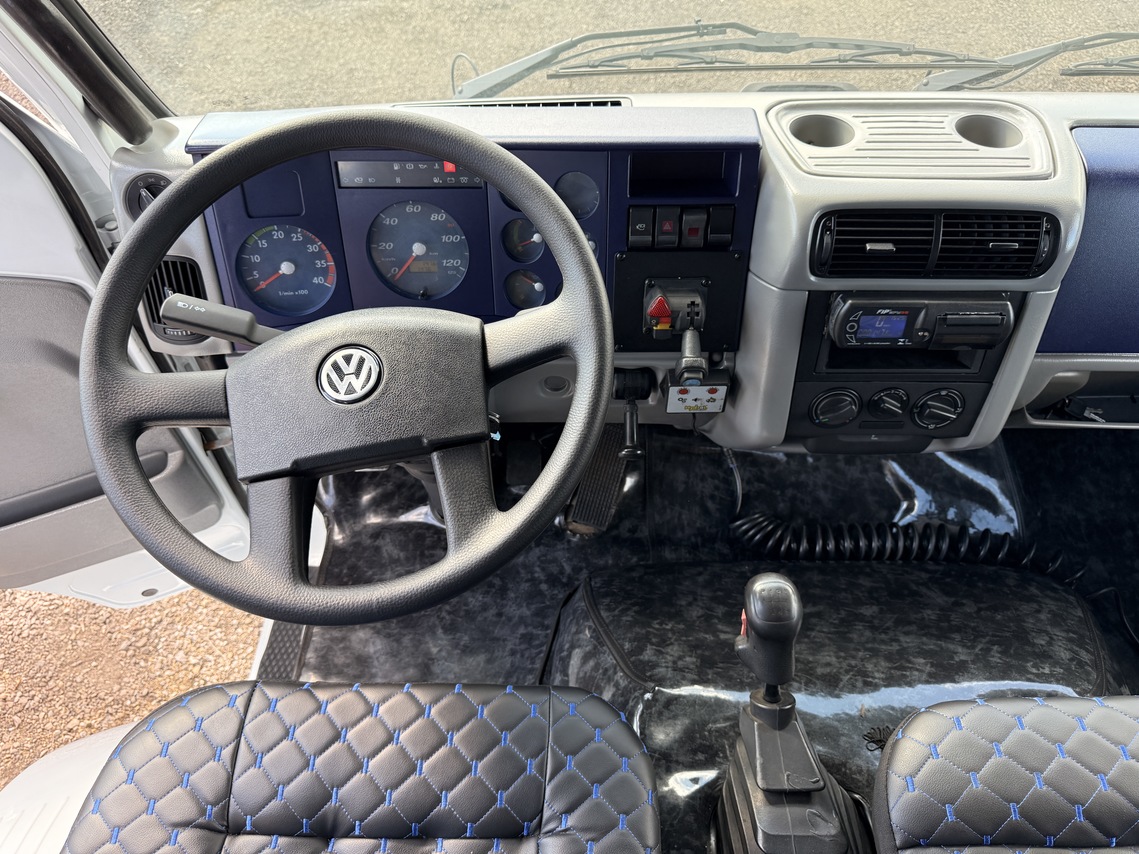 Volkswagen 23 210 - 02/02 19