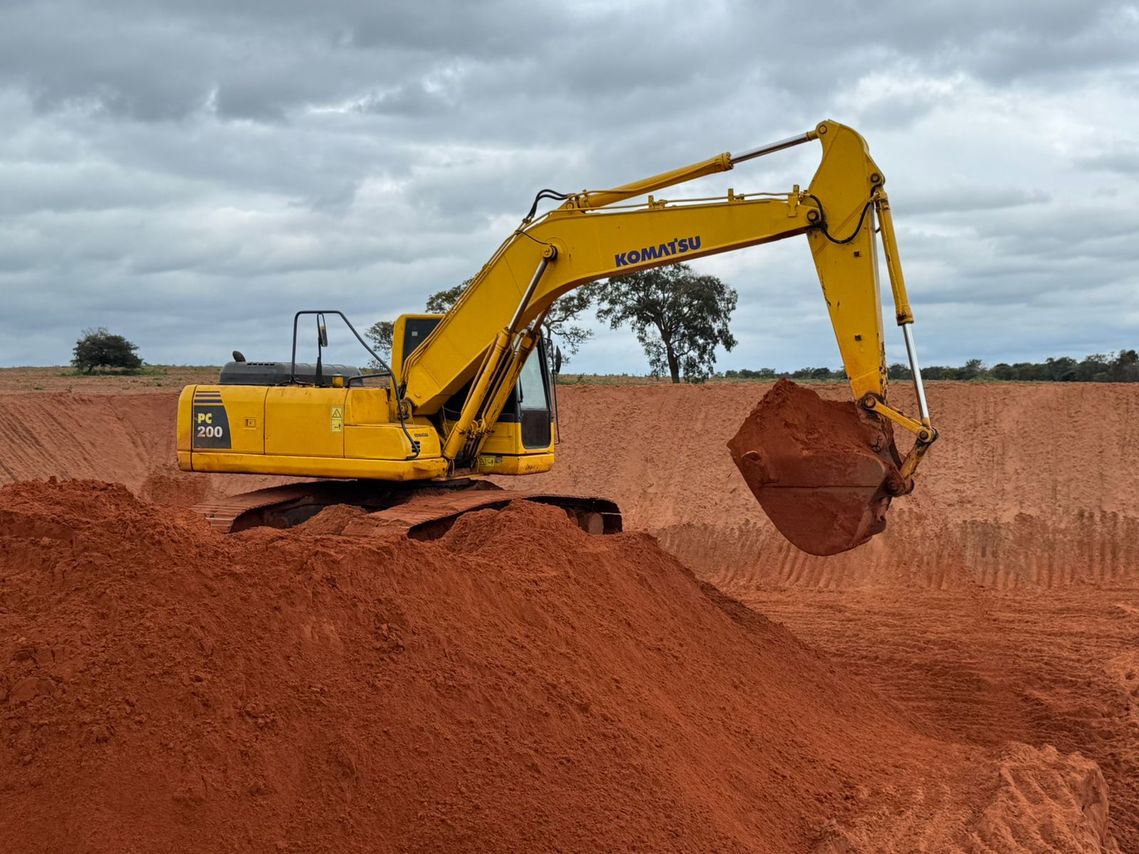Komatsu PC200 - 10/10 2
