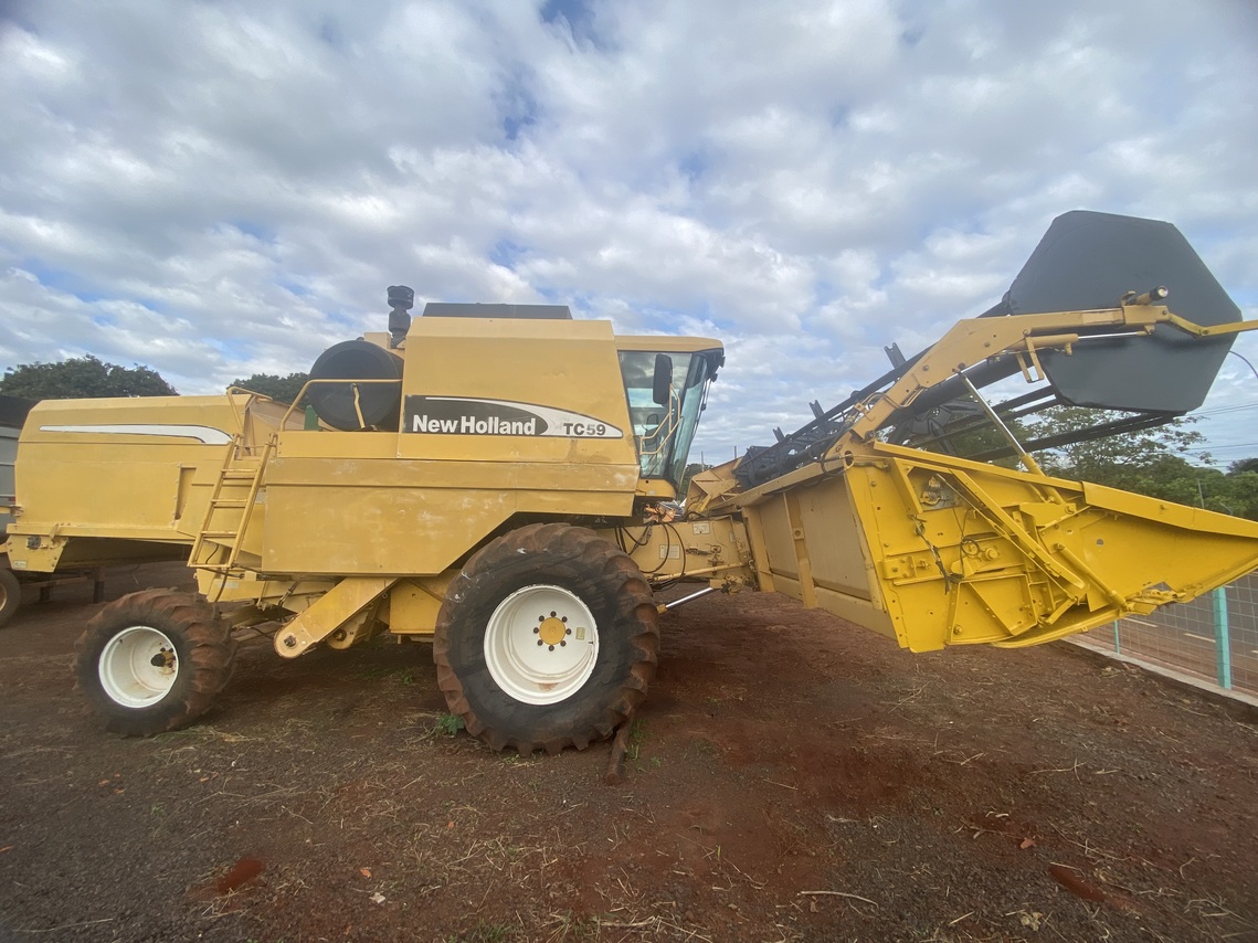 New Holland TC 59  - Todo Terreno - 03/04 2