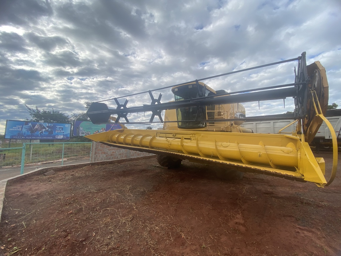New Holland TC 59  - Todo Terreno - 03/04 4