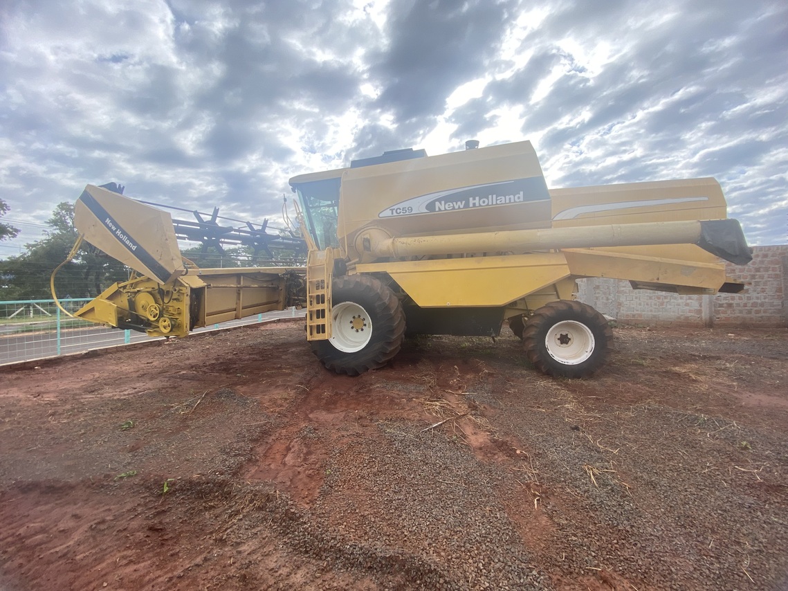 New Holland TC 59  - Todo Terreno - 03/04 6