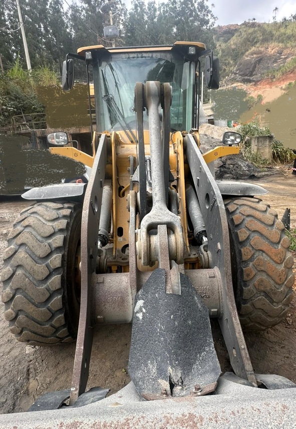 Volvo L90F - 24/24 2