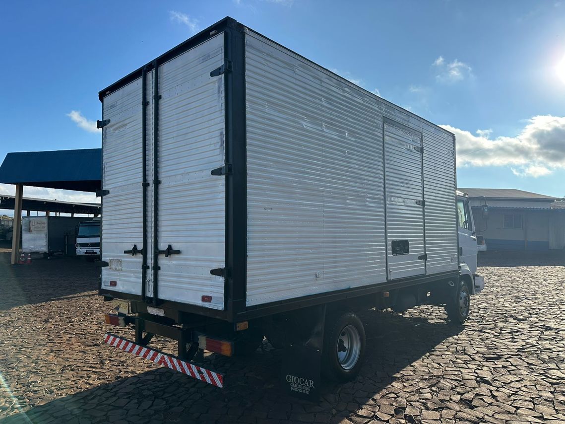 Mercedes Benz MB 712 - 00/00 4
