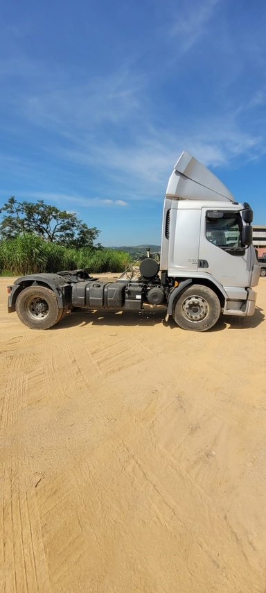 Volvo VM330 - 20/21 7