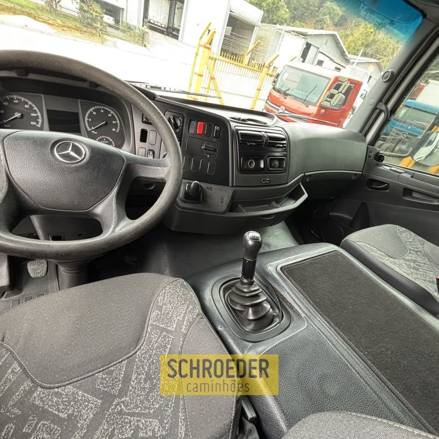 Mercedes Benz Atego 2426 - 16 2