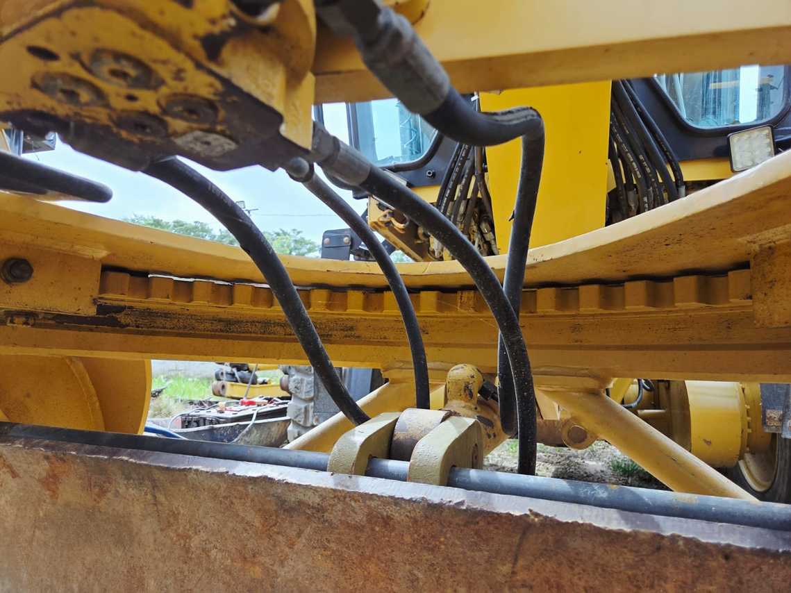 Caterpillar 140K - 22/22 13
