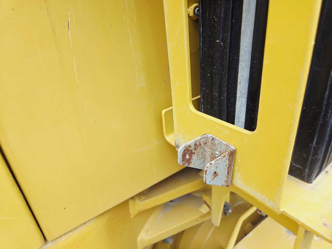 Caterpillar 140K - 22/22 14