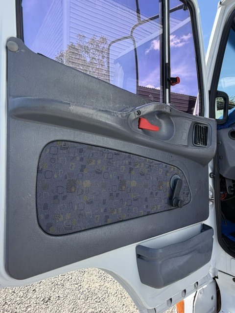 Mercedes Benz MB 1620 - 03/03 3