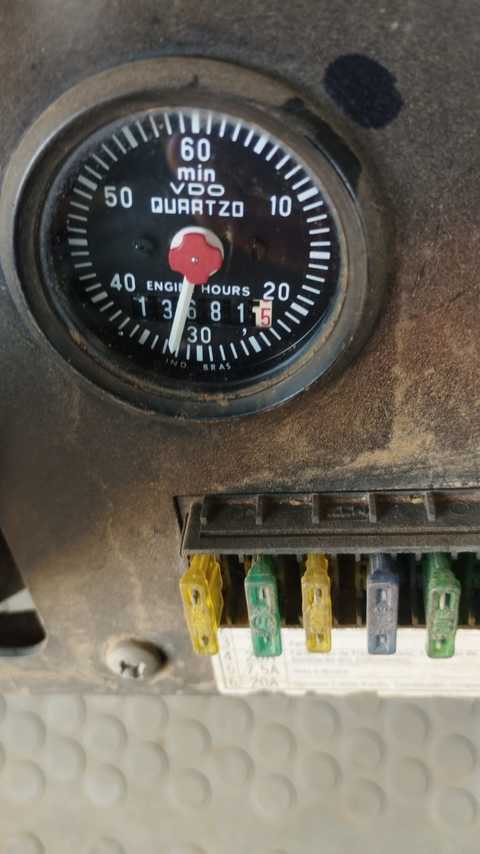 New Holland 12C - 12/12 3
