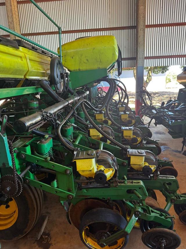 John Deere 2126 - 13/13 6