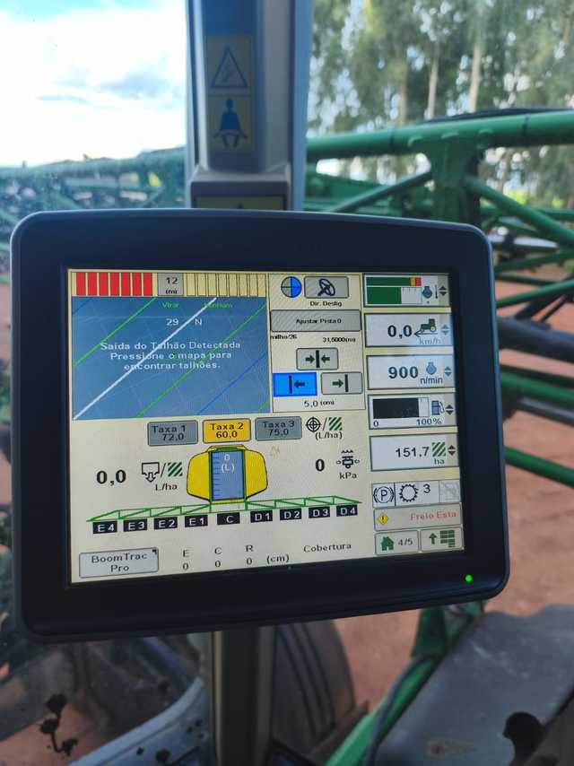John Deere 4730 - 16/16 3