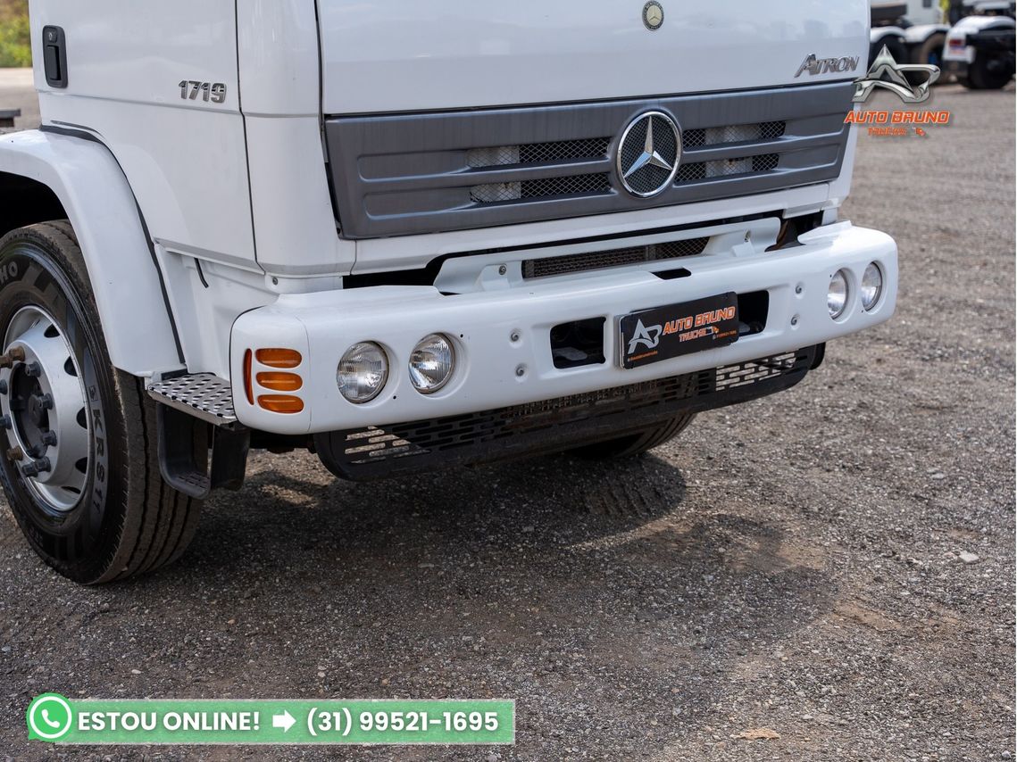 Mercedes Benz Atron 1719 - 14/14 11