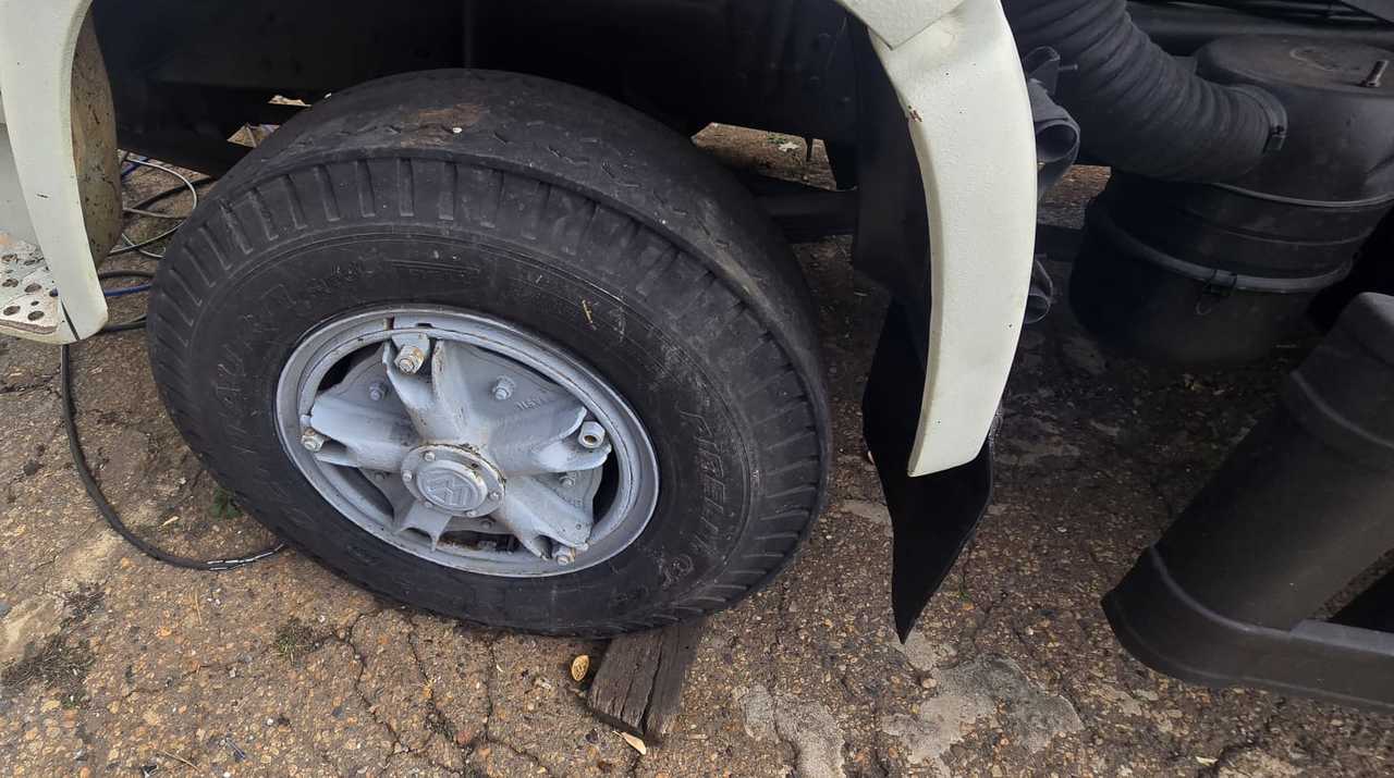 Volkswagen VW 13.130 - 86/86 10