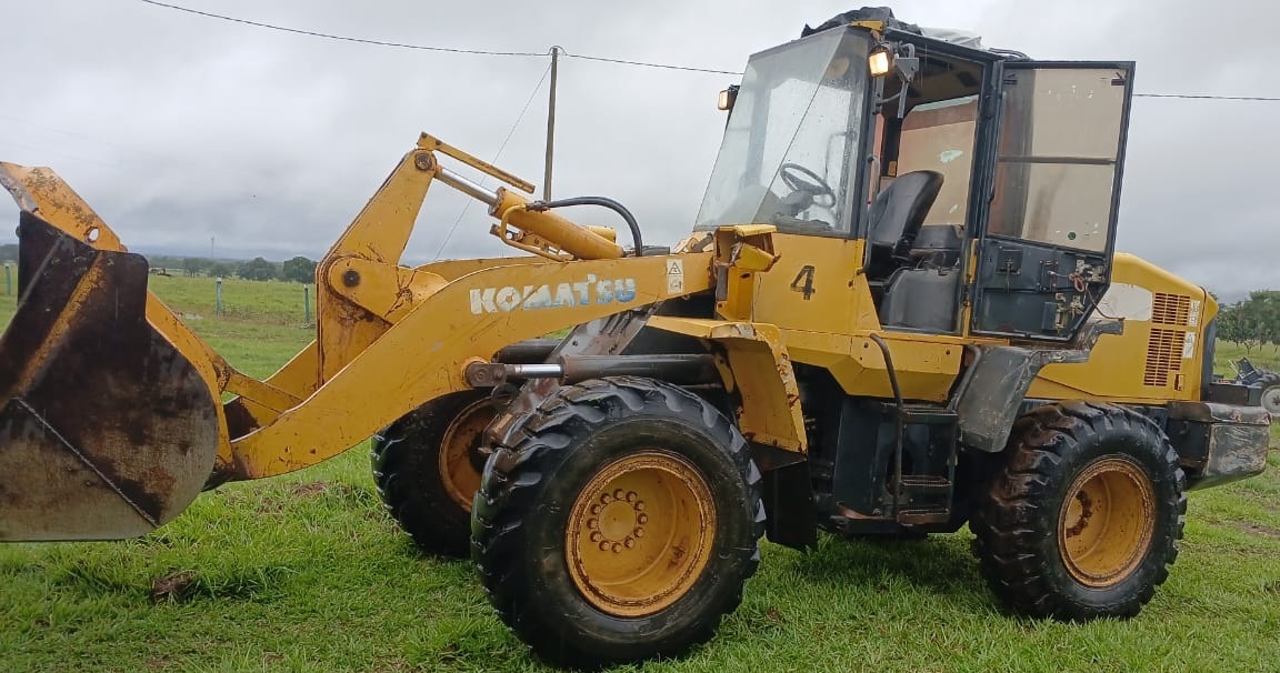 Komatsu WA200 - 09/09 7