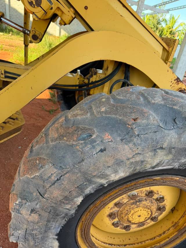 Caterpillar 120H - 07/07 4