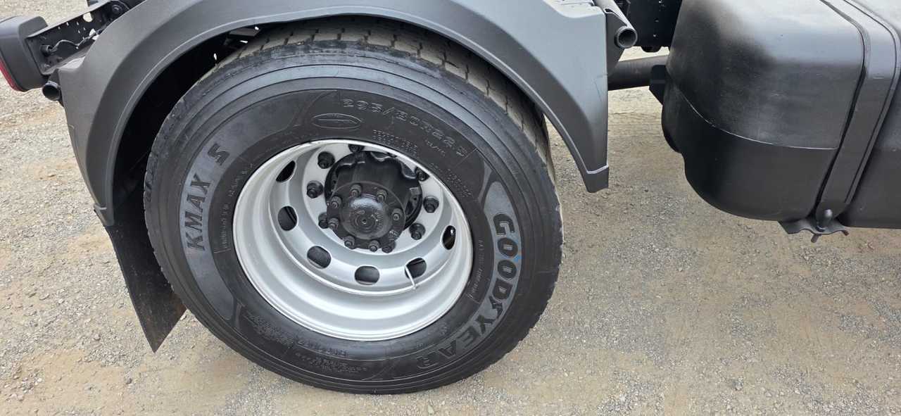 Volkswagen VW 18310 - 05/05 19