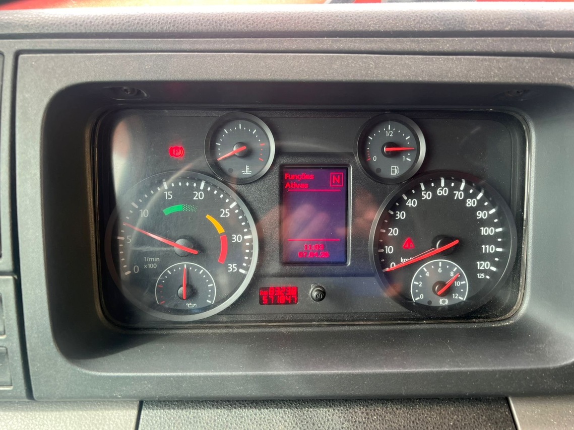 Volkswagen 13-190 E Constellation - 14/14 7