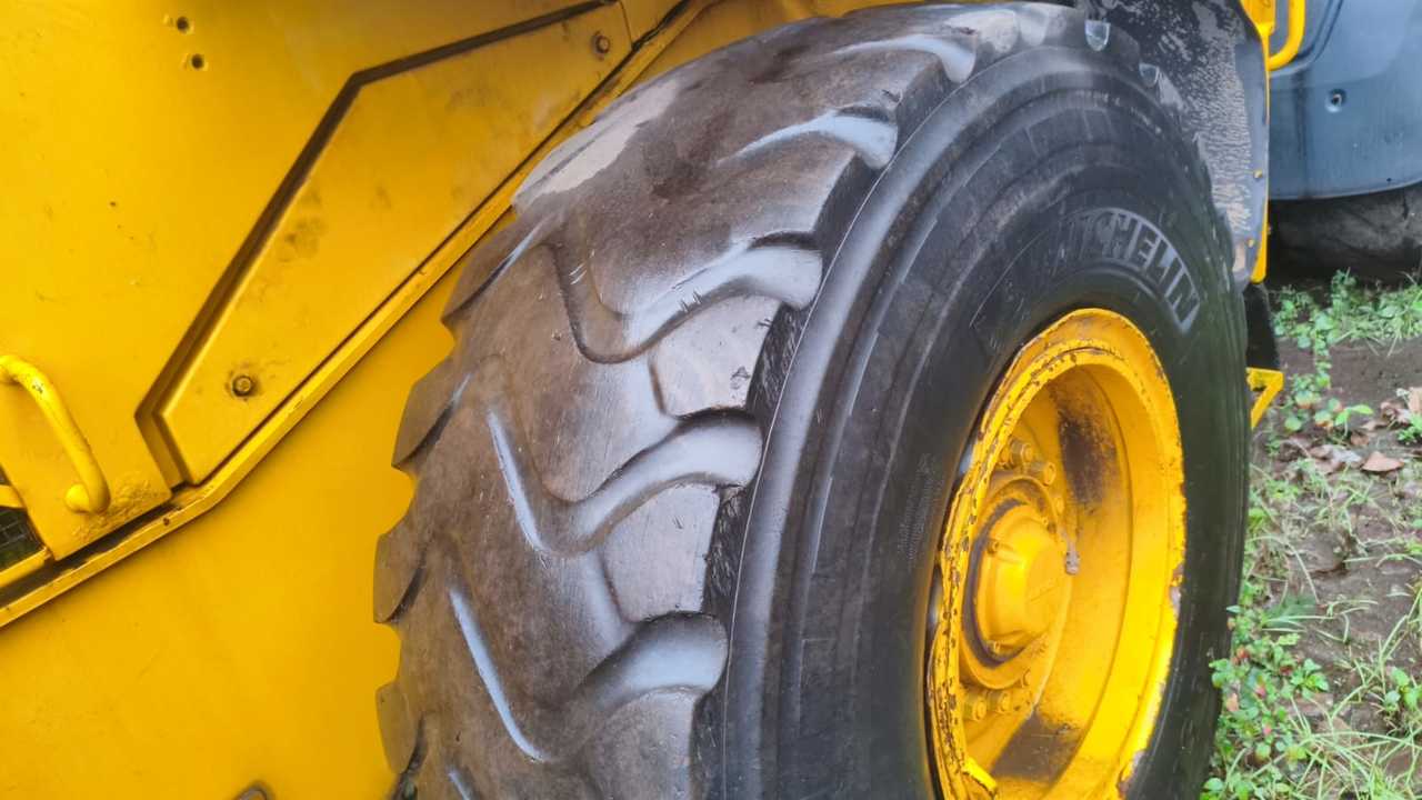 Volvo L90F - 13/13 7