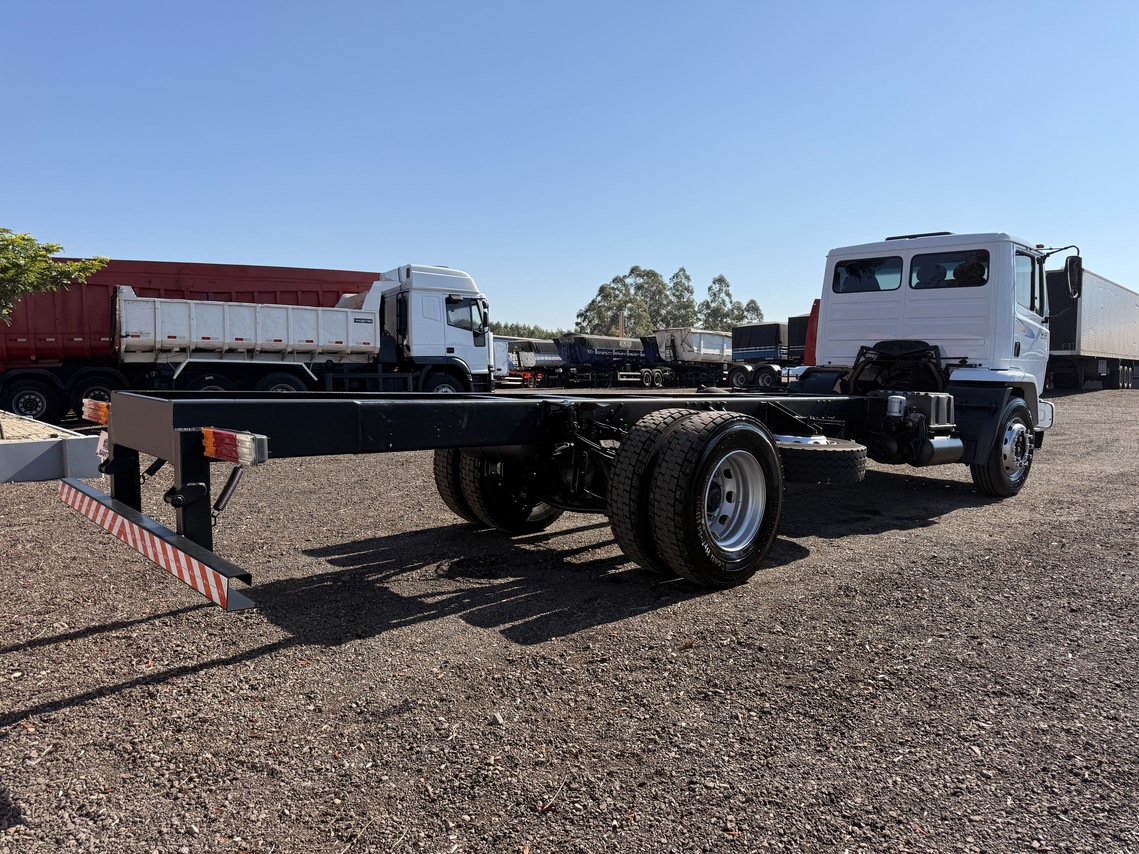 Mercedes Benz MB 1718 - 11/12 5