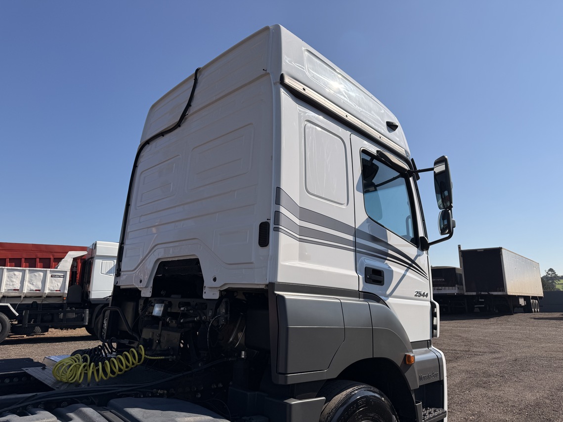 Mercedes Benz Axor 2544 - 18/19 7