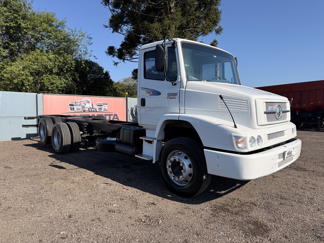 Mercedes Benz MB 1620 - 09/09 2