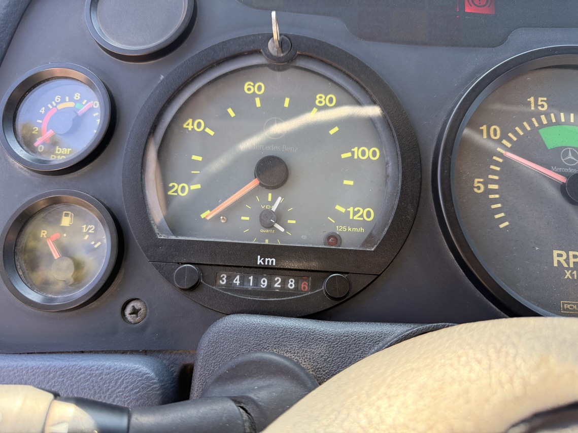 Mercedes Benz MB 1620 - 09/09 21