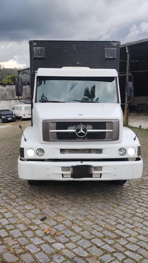 Mercedes Benz MB 1620 - 06/07 4