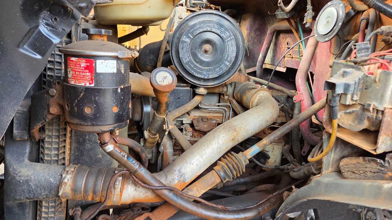 Ford F12000 - 99/99 6