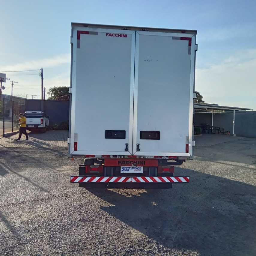 Iveco Daily Furgão 35s14 - 17/18 7
