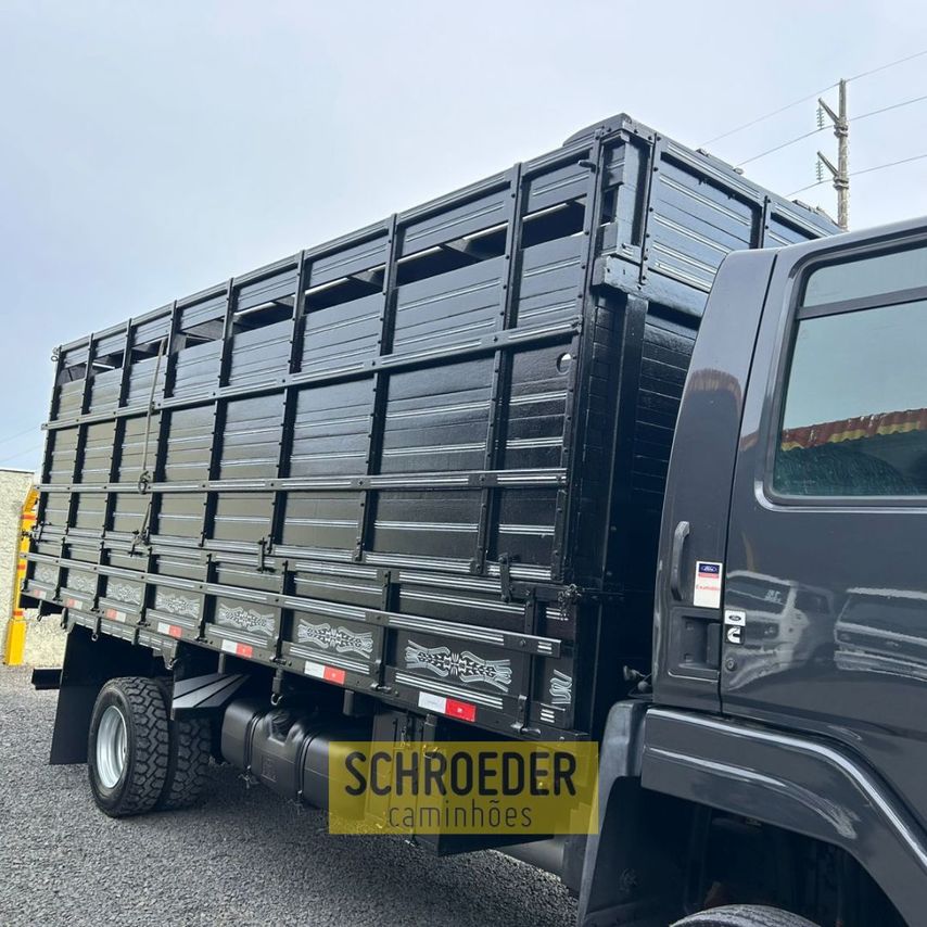 Ford Cargo815 - 12 2