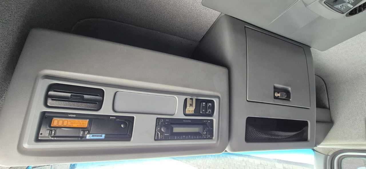 Mercedes Benz Atego 3030 - 19/20 3