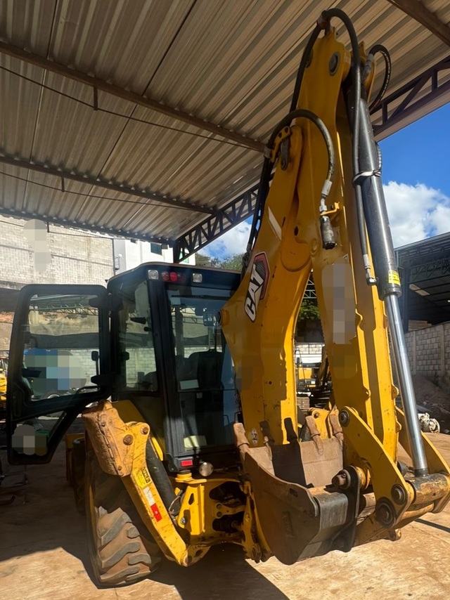 Caterpillar  416 - 22/23 3