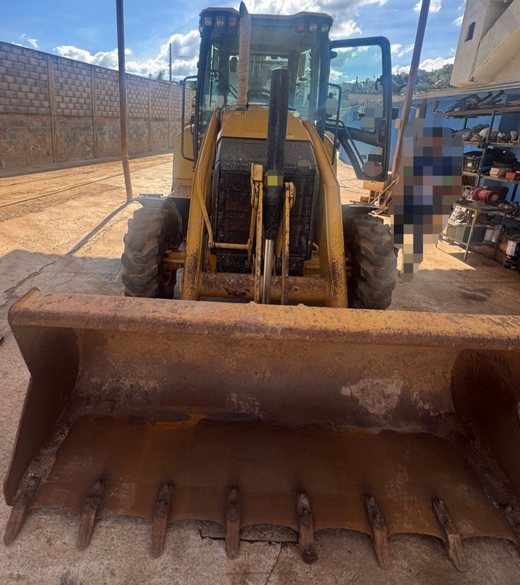 Caterpillar  416 - 22/23 7