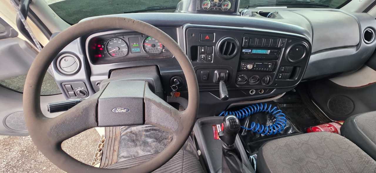 Ford Cargo 1519 - 12/13 12