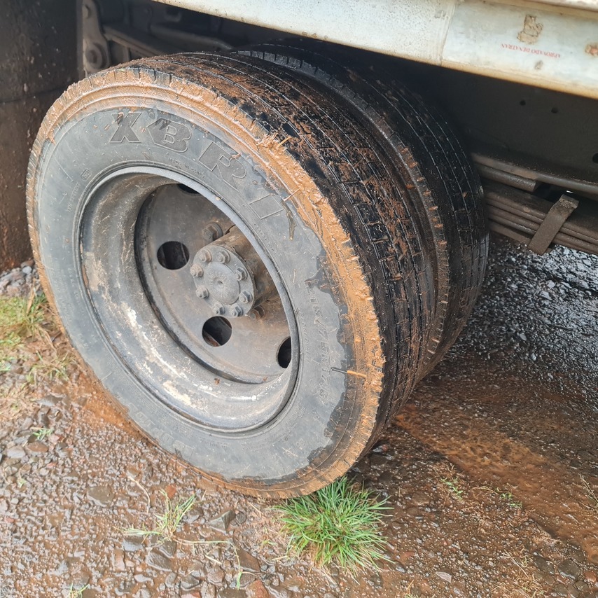Mercedes Benz MB 710 - 04/04 13