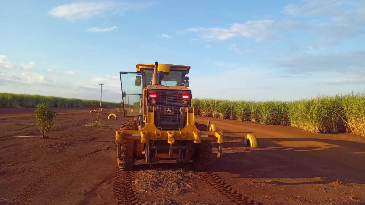 John Deere 620G - 21/21 2