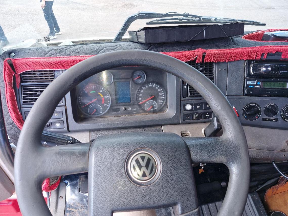Volkswagen 25 390 - 12/13 2