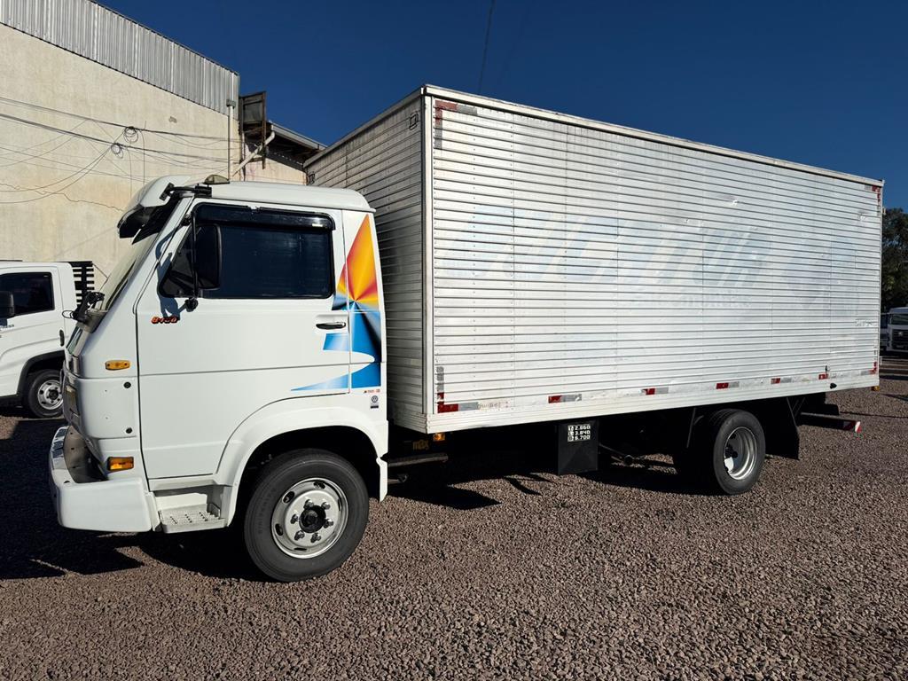 Volkswagen 8 100 - 99/99 11