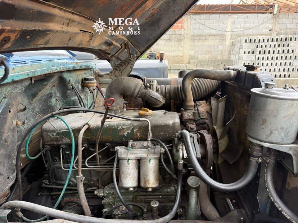 Chevrolet D60 - 79/79 10