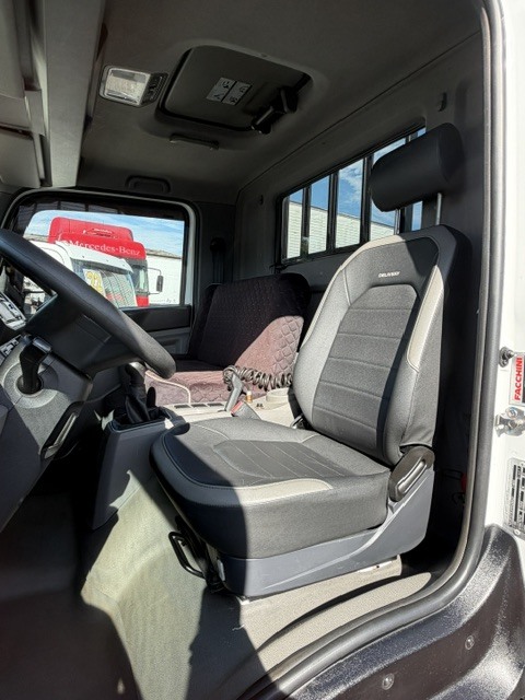 Volkswagen 11-180 Delivery  - 23/23 3