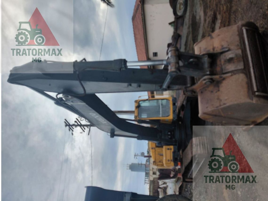Volvo EC240BLC - 11/11 7