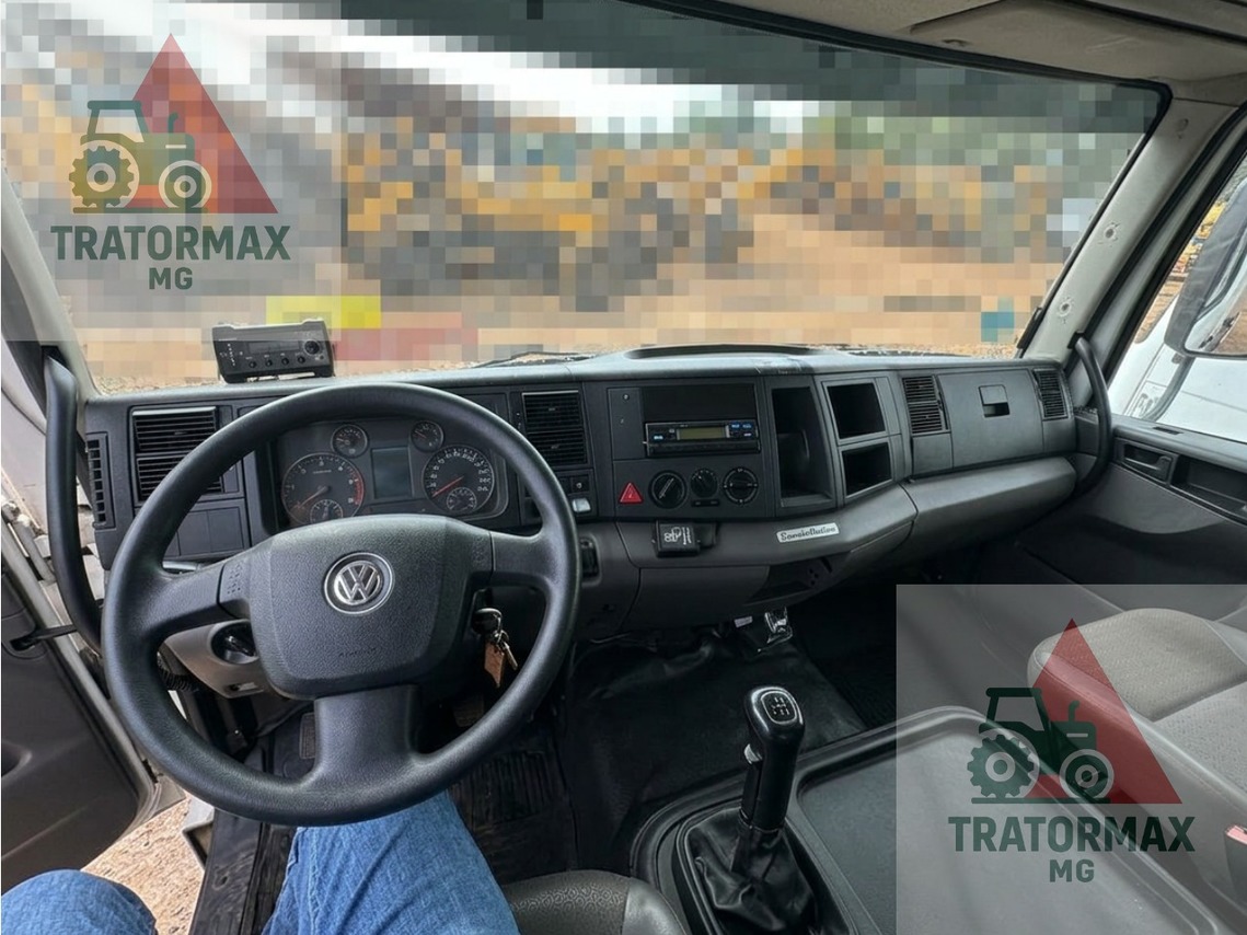Volkswagen 31-330 E Constellation 6x4 - 19/19 6
