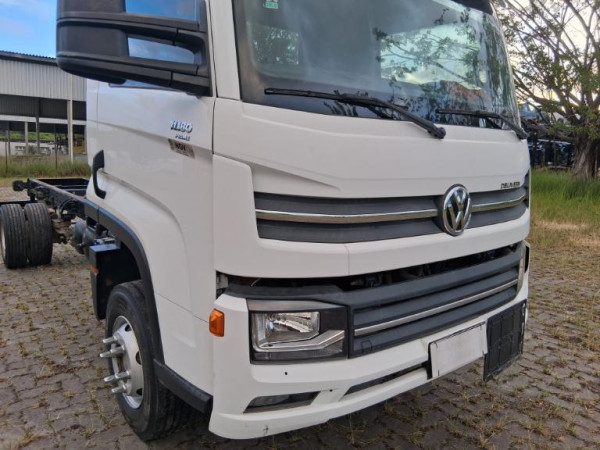 Volkswagen 11-180 Delivery  - 22/23 6