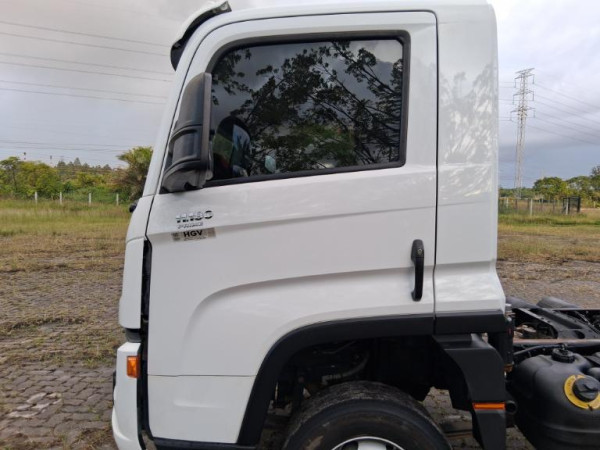 Volkswagen 11-180 Delivery  - 22/23 9