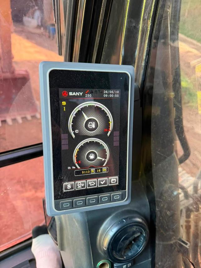 Sany Hidráulica SY135C - 22 5